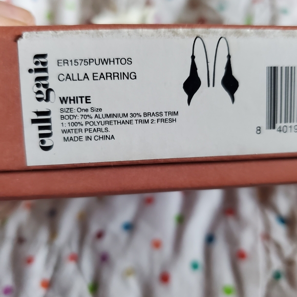 Cult Gaia Calla Earring White - Picture 8 of 9